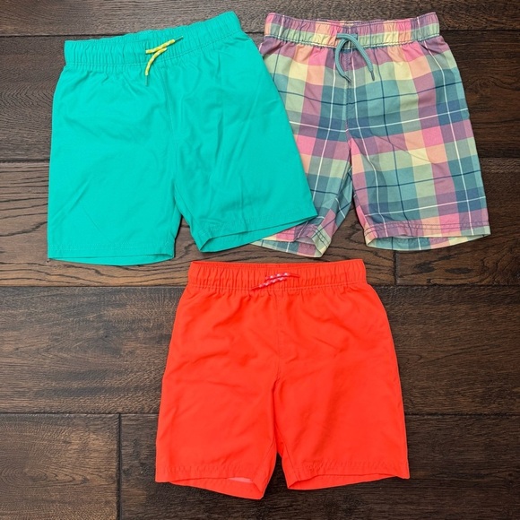 Old Navy Boys Swim Shorts - 5T - Picture 1 of 4